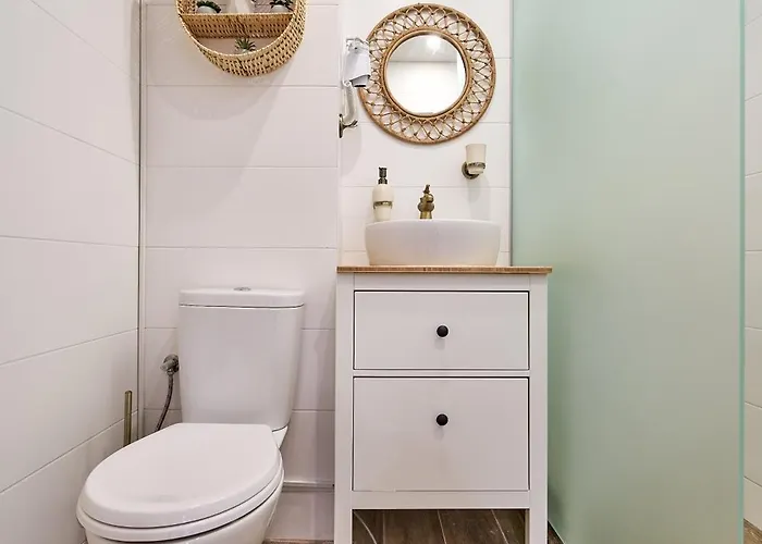 Bohogaia Saints Constantine and Helena